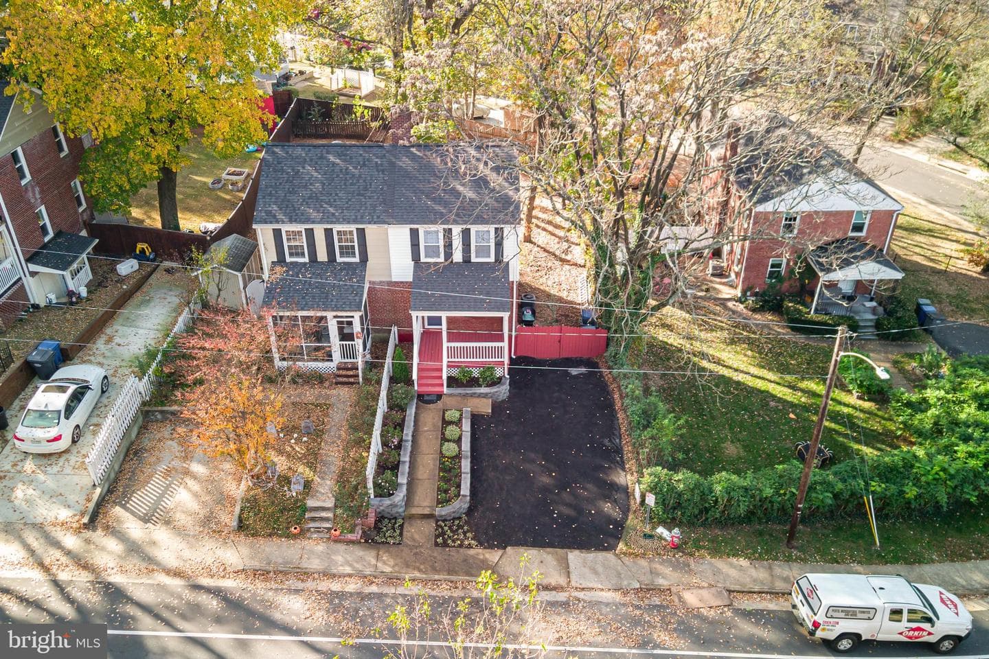 2705 Farmington Drive photo 3