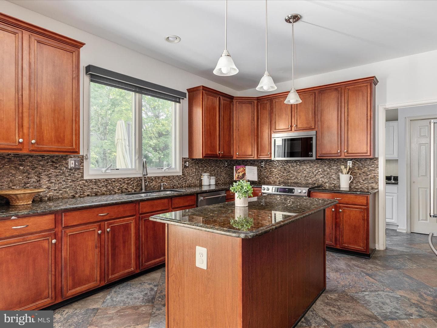 12502 Ridgegate Drive photo 16