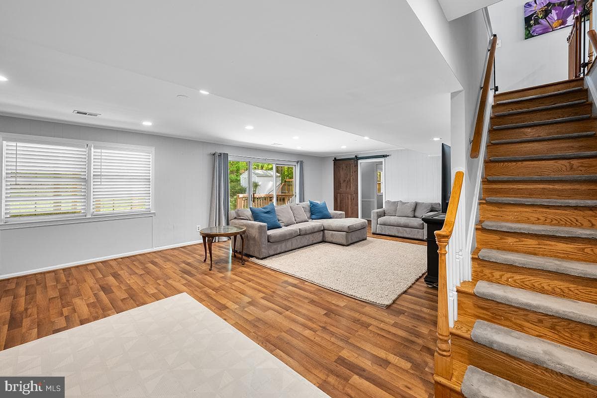 6538 Renwood Lane photo 21