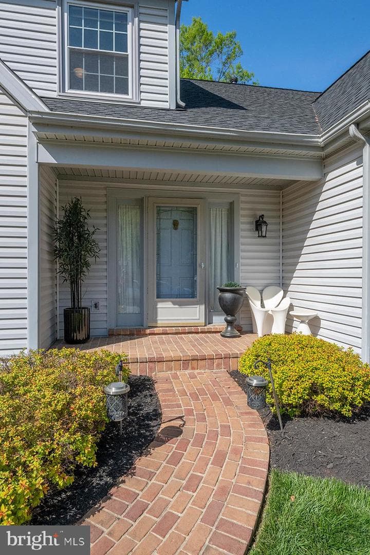 7112 Stanchion Lane photo 35