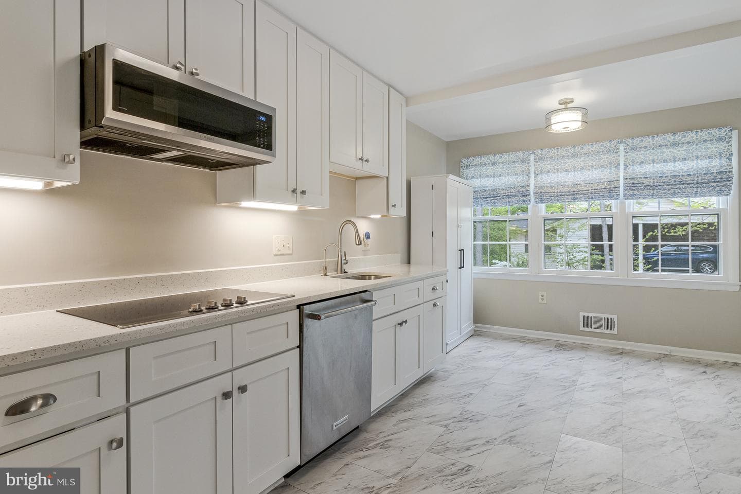4200 Sandhurst Court photo 14