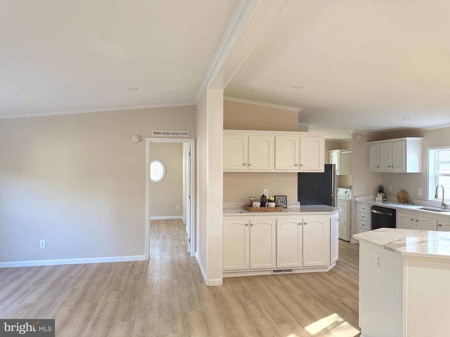 14517 Braniff Circle photo 4