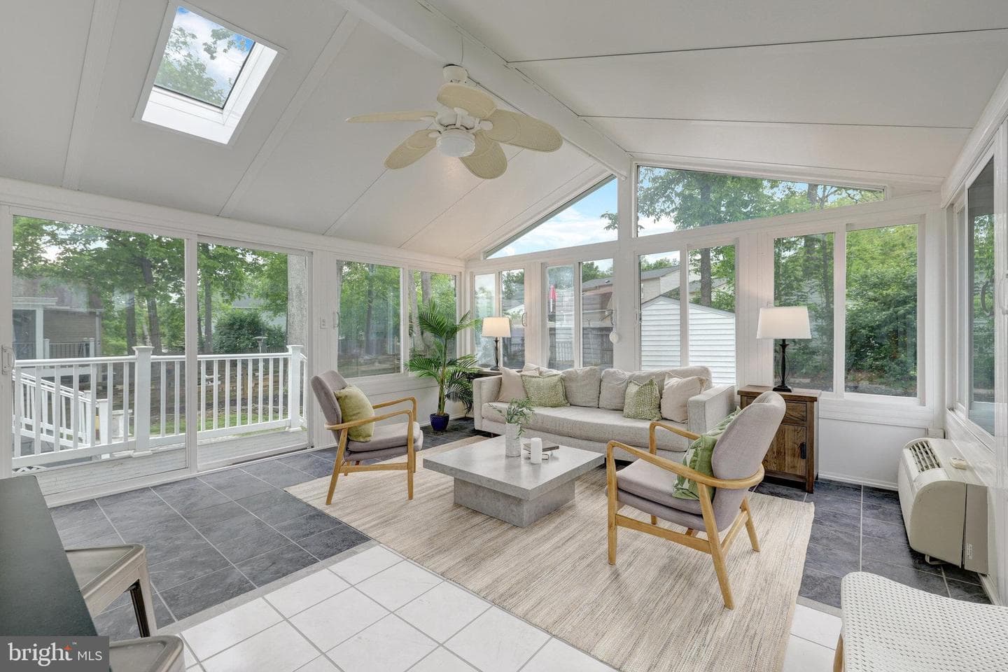 15205 Philip Lee Road photo 11