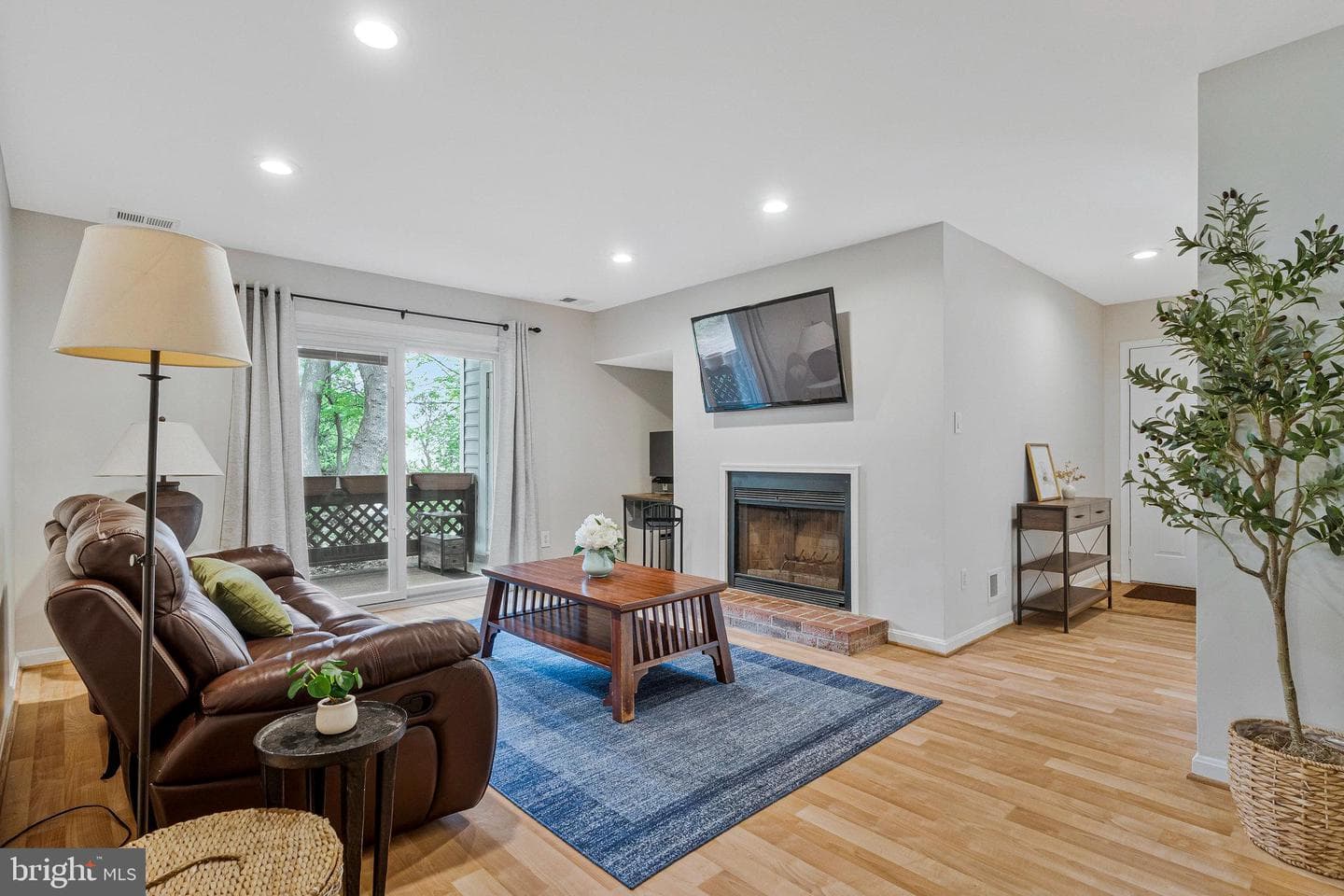 10006 Oakton Terrace Road photo 20
