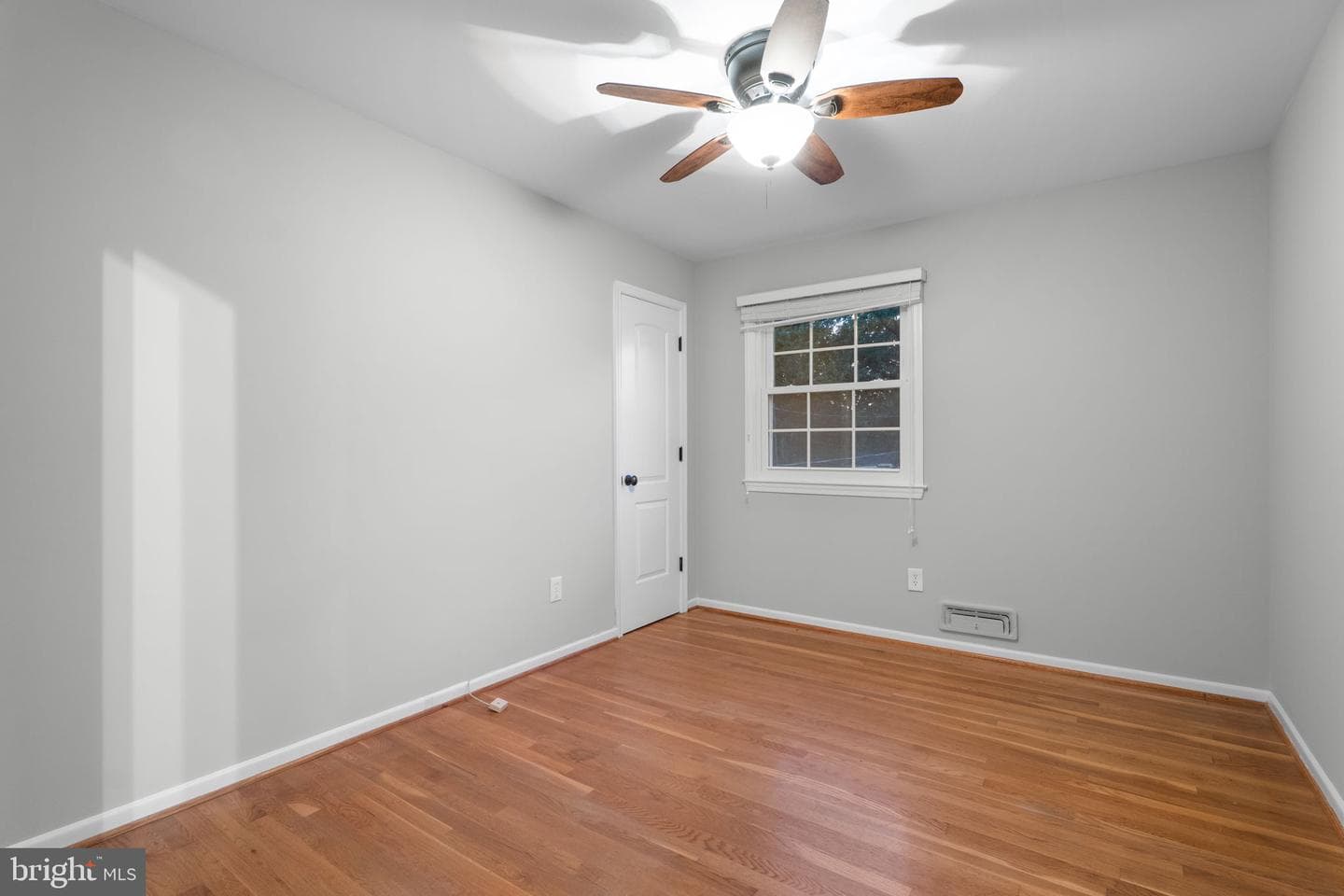 7301 Masonville Court photo 18