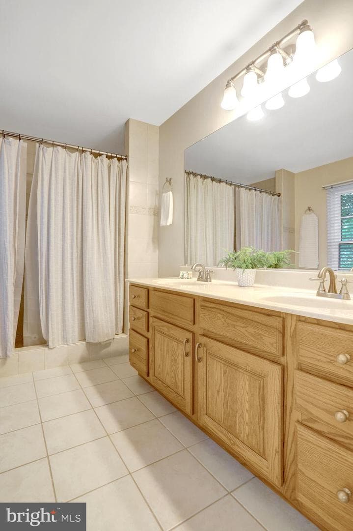 7117 Stanchion Lane photo 39
