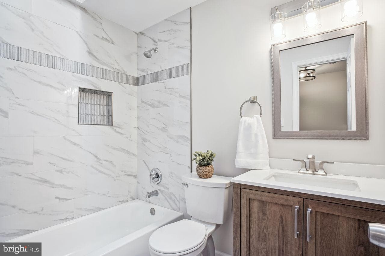 13903 Gunners Place photo 27