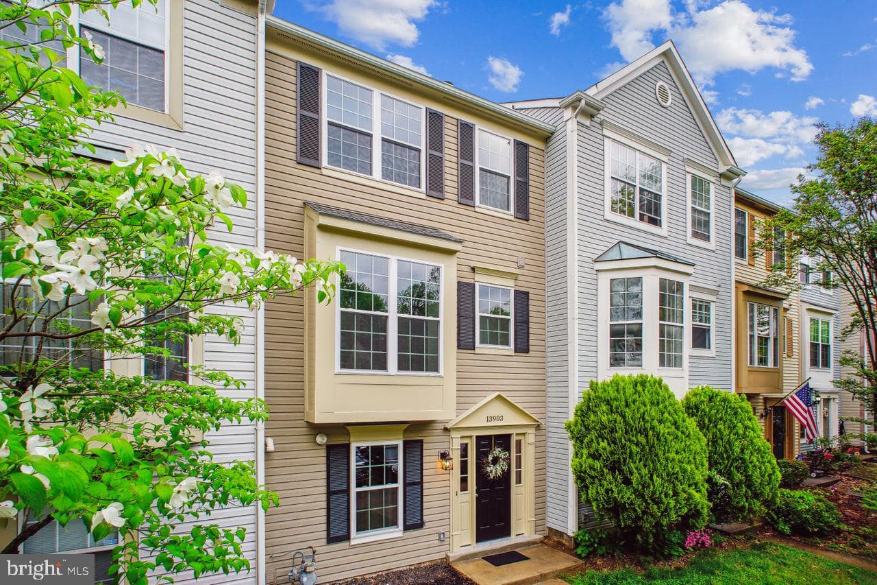 13903 Gunners Place photo 3