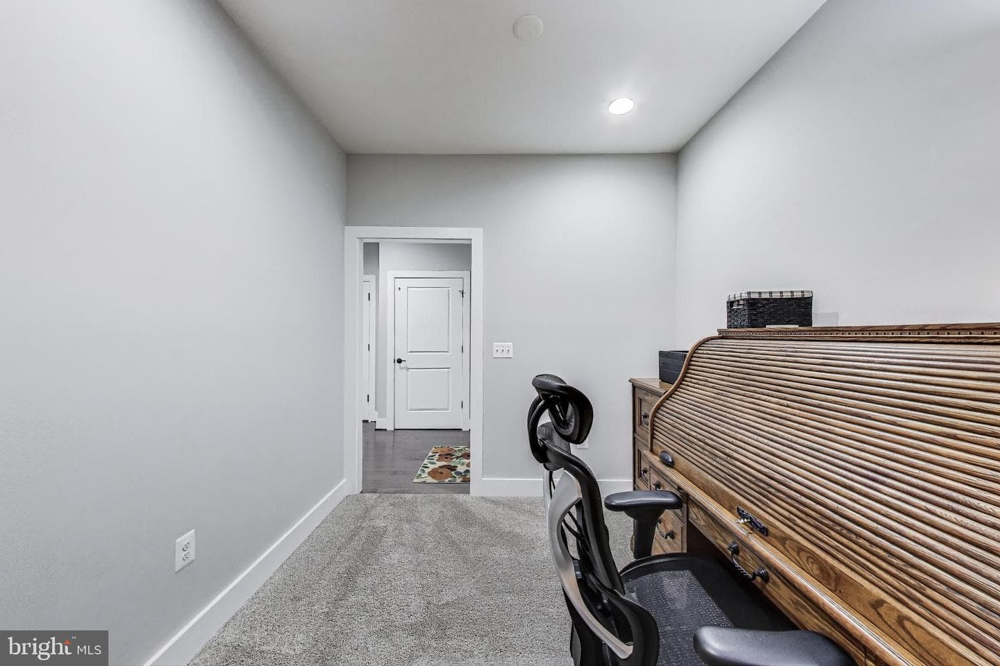 6103 Olivet Drive photo 8
