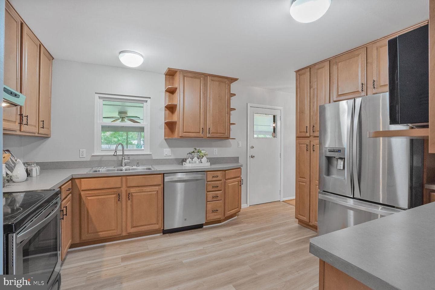 8816 Fort Hunt Road photo 9