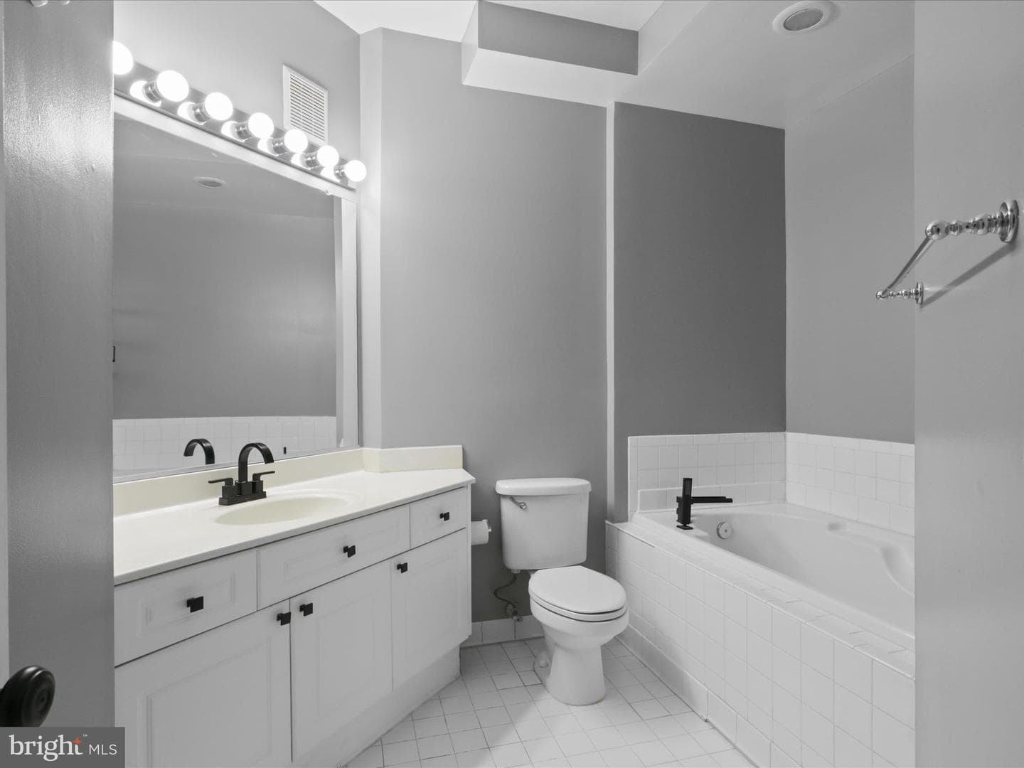 5982 Founders Hill Court #201 photo 17