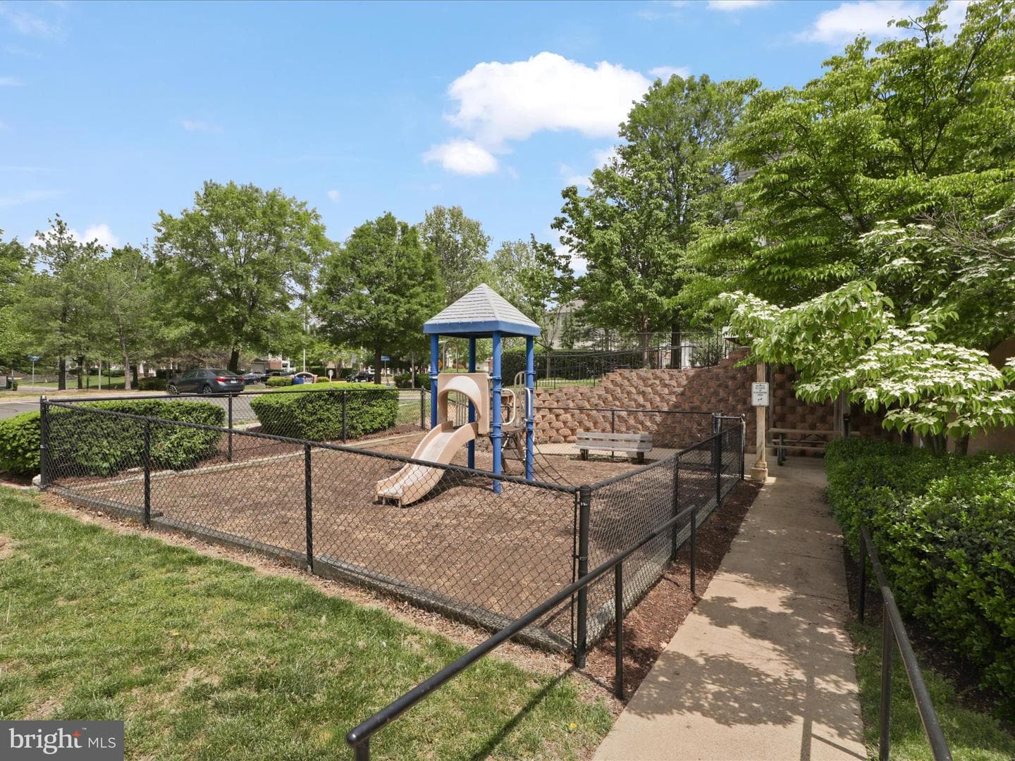 5982 Founders Hill Court #201 photo 23