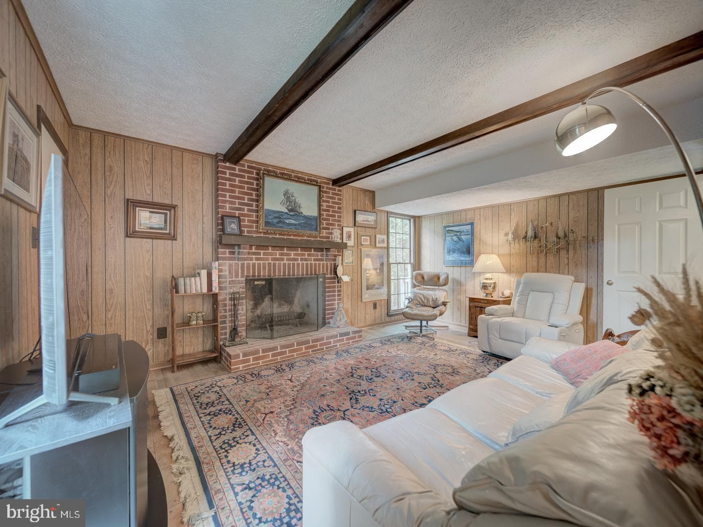 1203 Forestville Drive photo 5