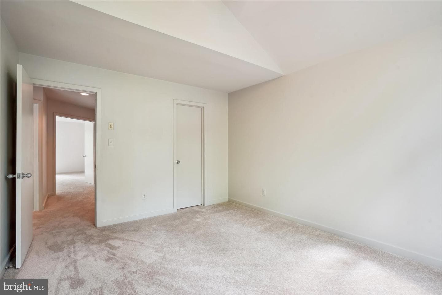 1145 Water Pointe Lane photo 37