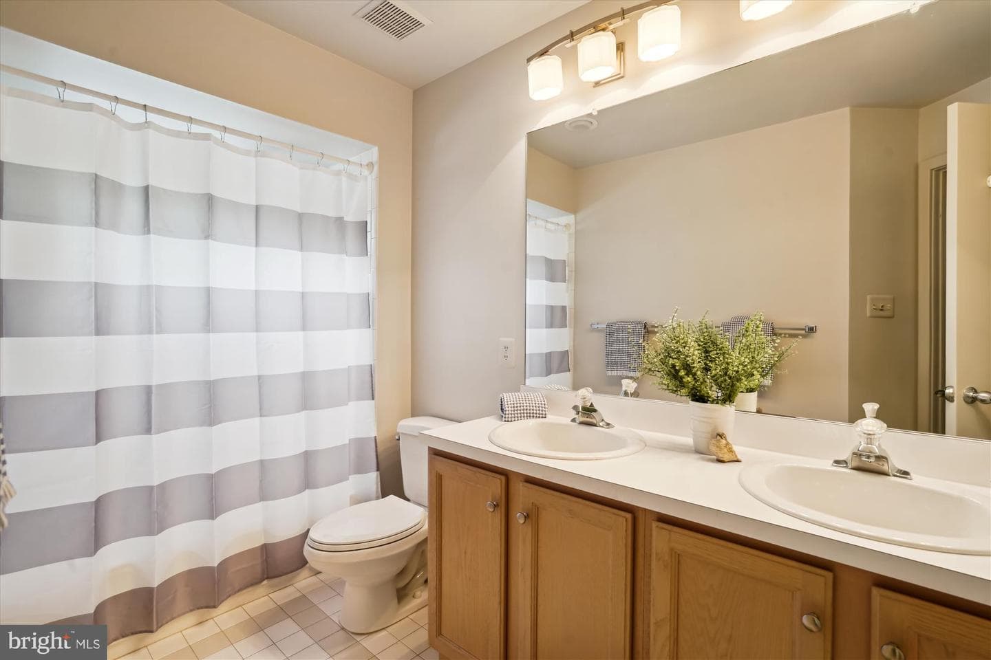1145 Water Pointe Lane photo 39