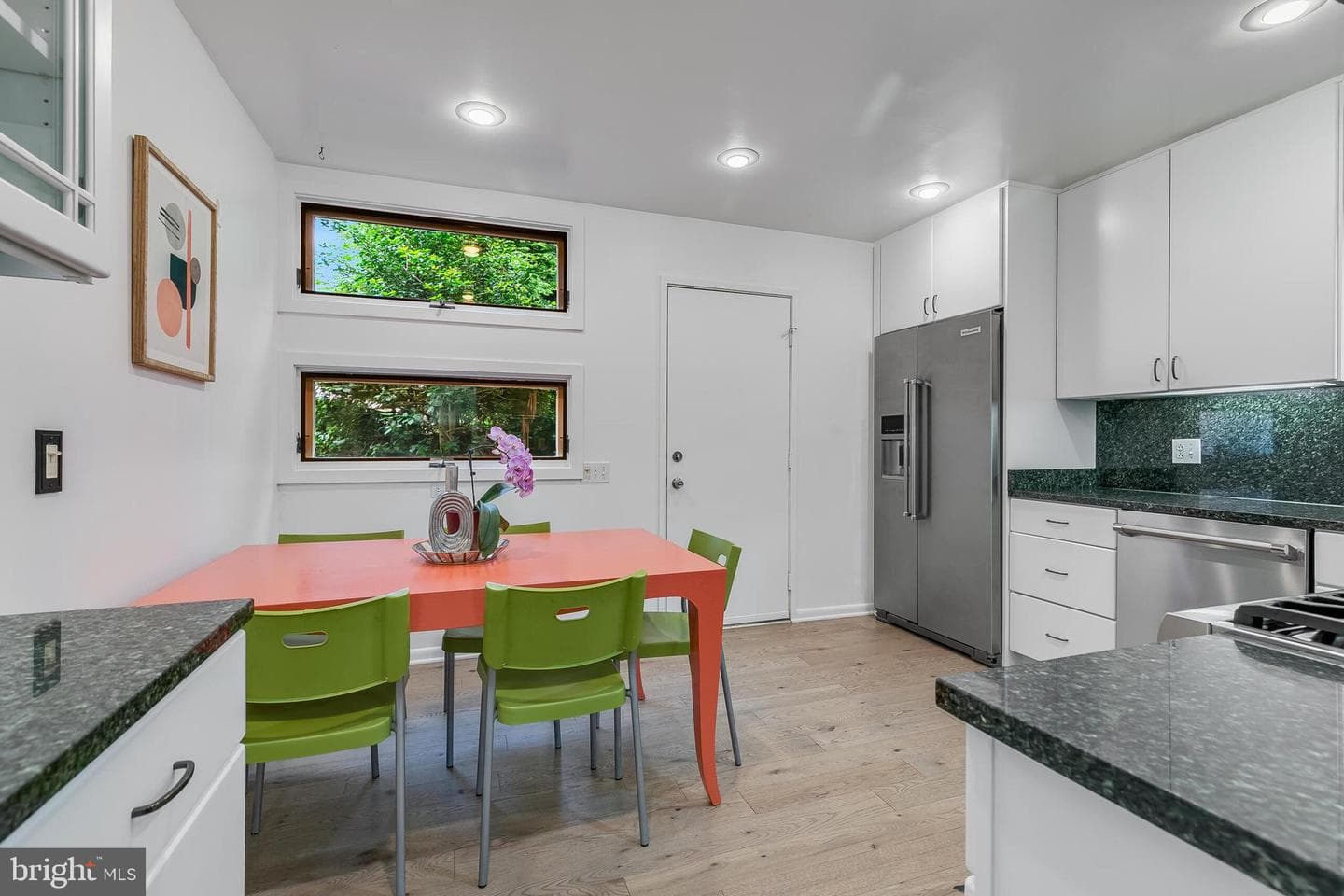 6885 Melrose Drive photo 11