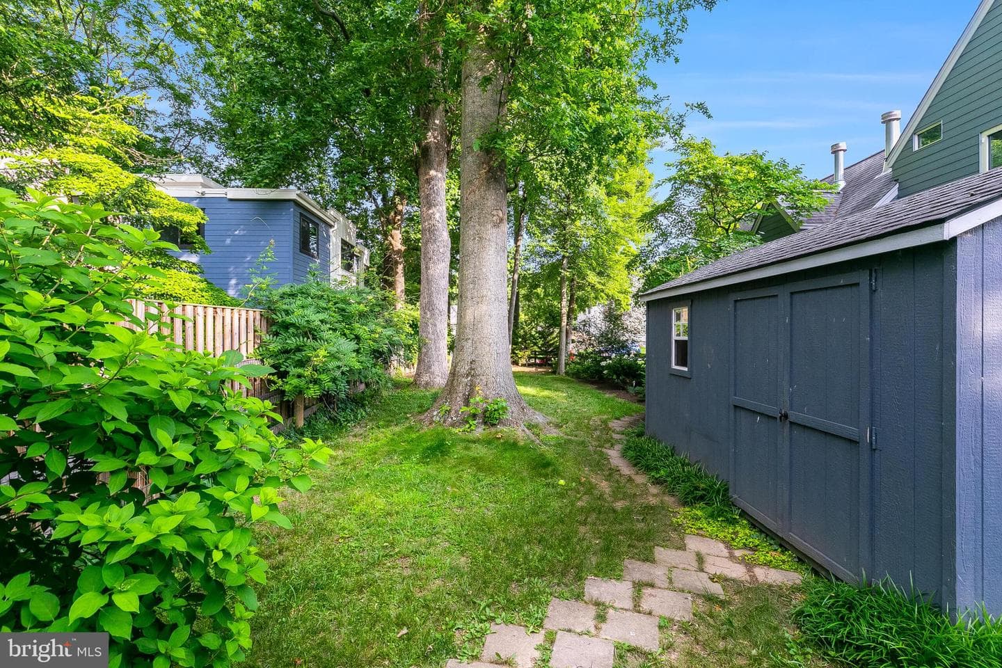 6885 Melrose Drive photo 33