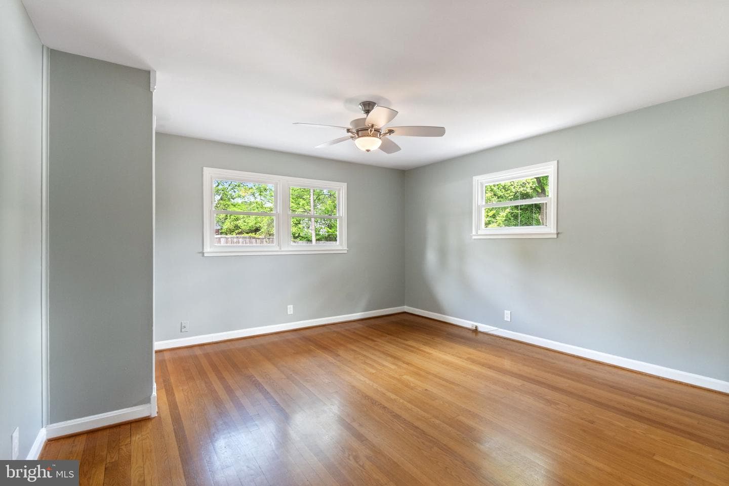 7024 Statendam Court photo 28