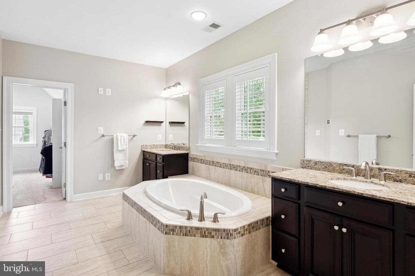 7578 Glen Pointe Court photo 29