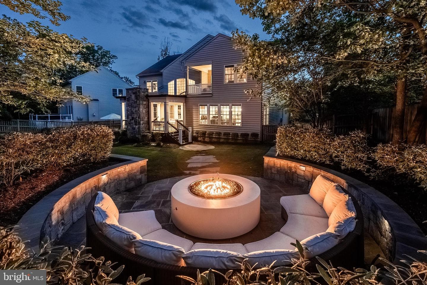 7578 Glen Pointe Court photo 5