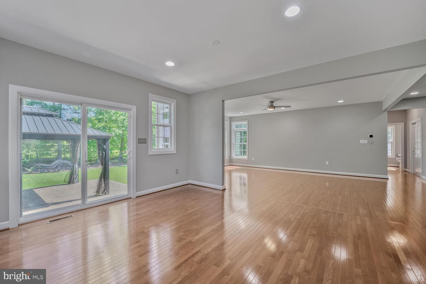 7634 Belmont Landing Road photo 29