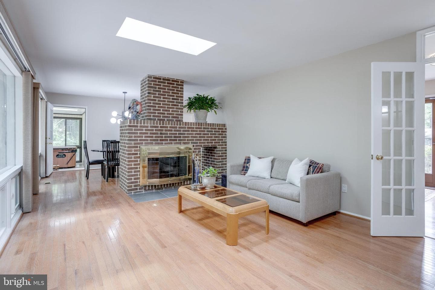 8608 Battailles Court photo 13