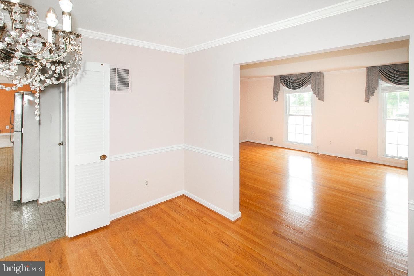 609 Kearney Court SW photo 13