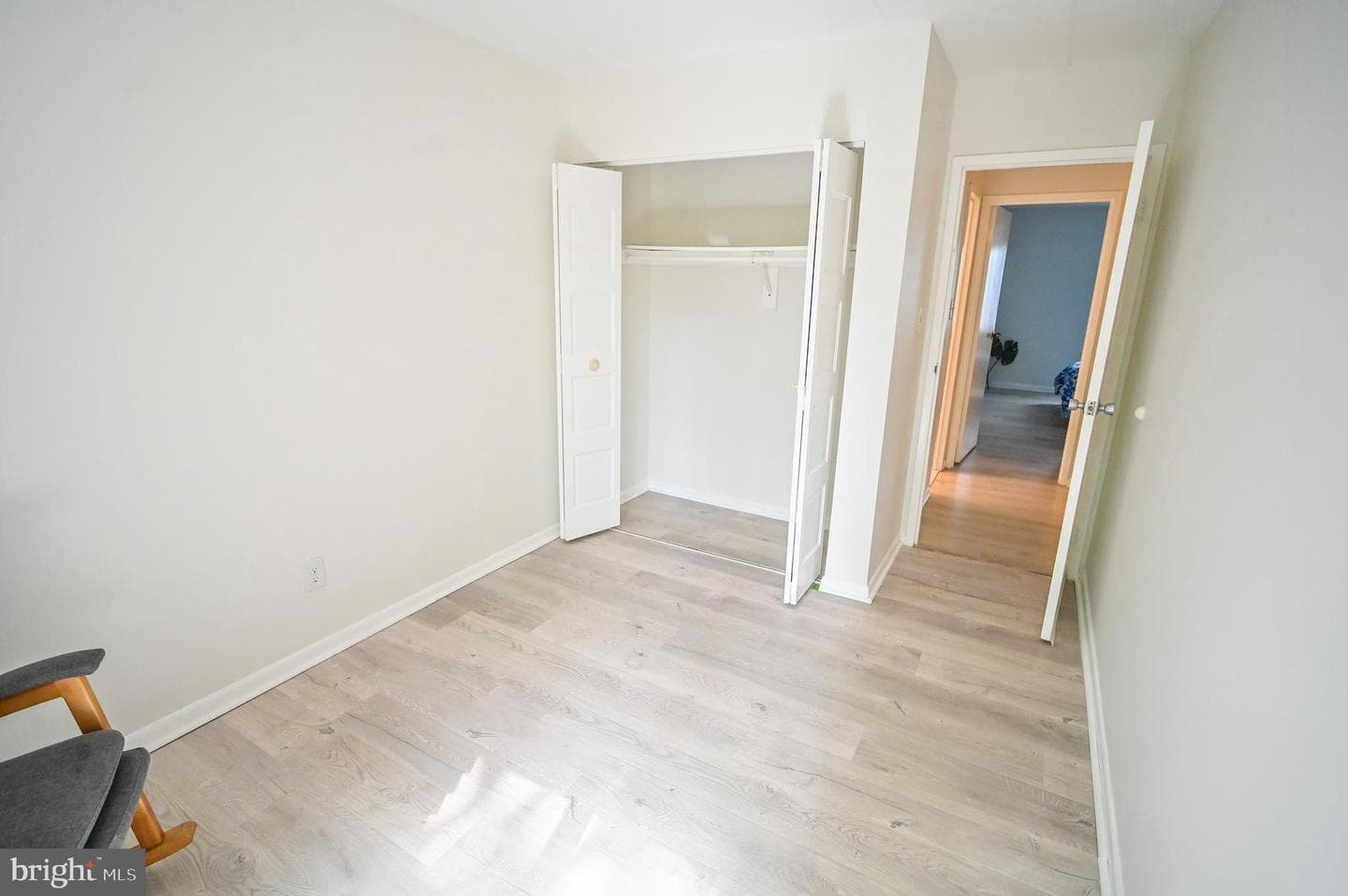 2329 Freetown Court #2b photo 6