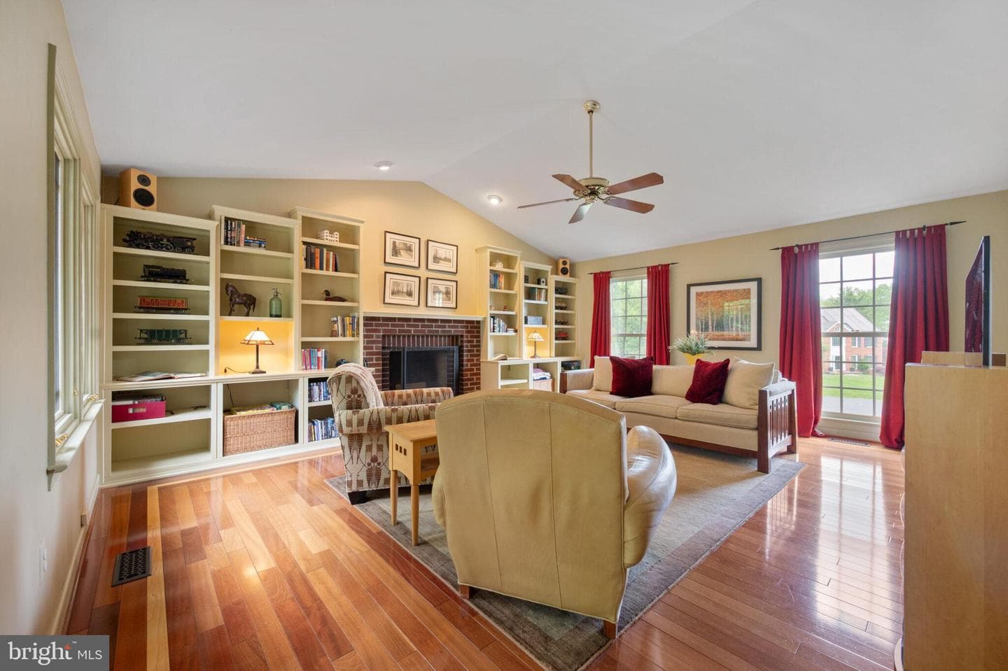 15069 Brown Post Lane photo 29