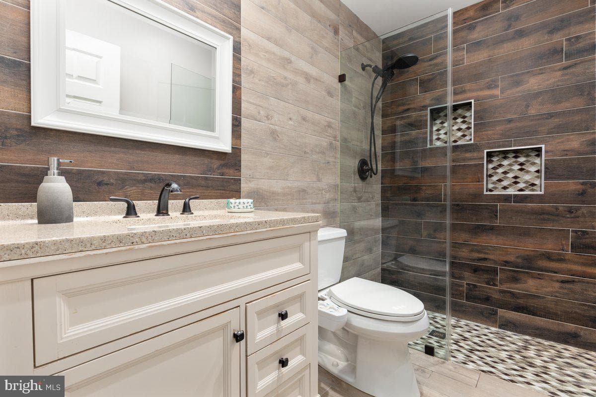 4172 McCloskey Court photo 49