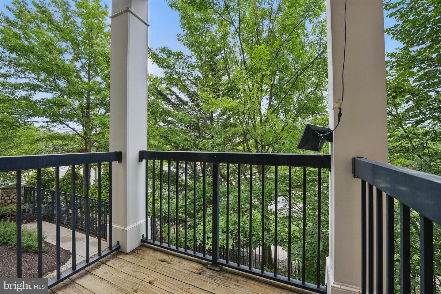 5115 Travis Edward Way #b photo 12