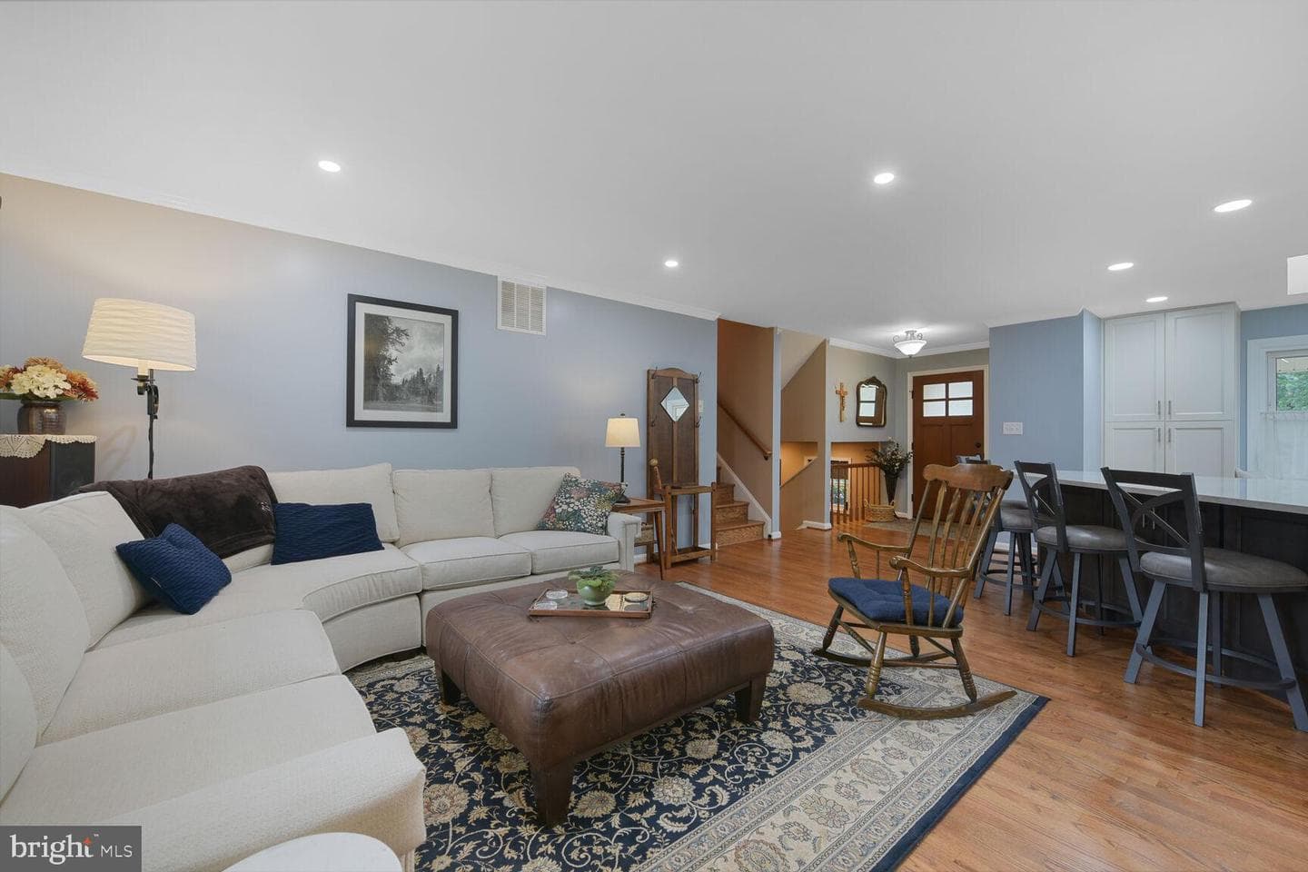 14815 Cranoke Street photo 11
