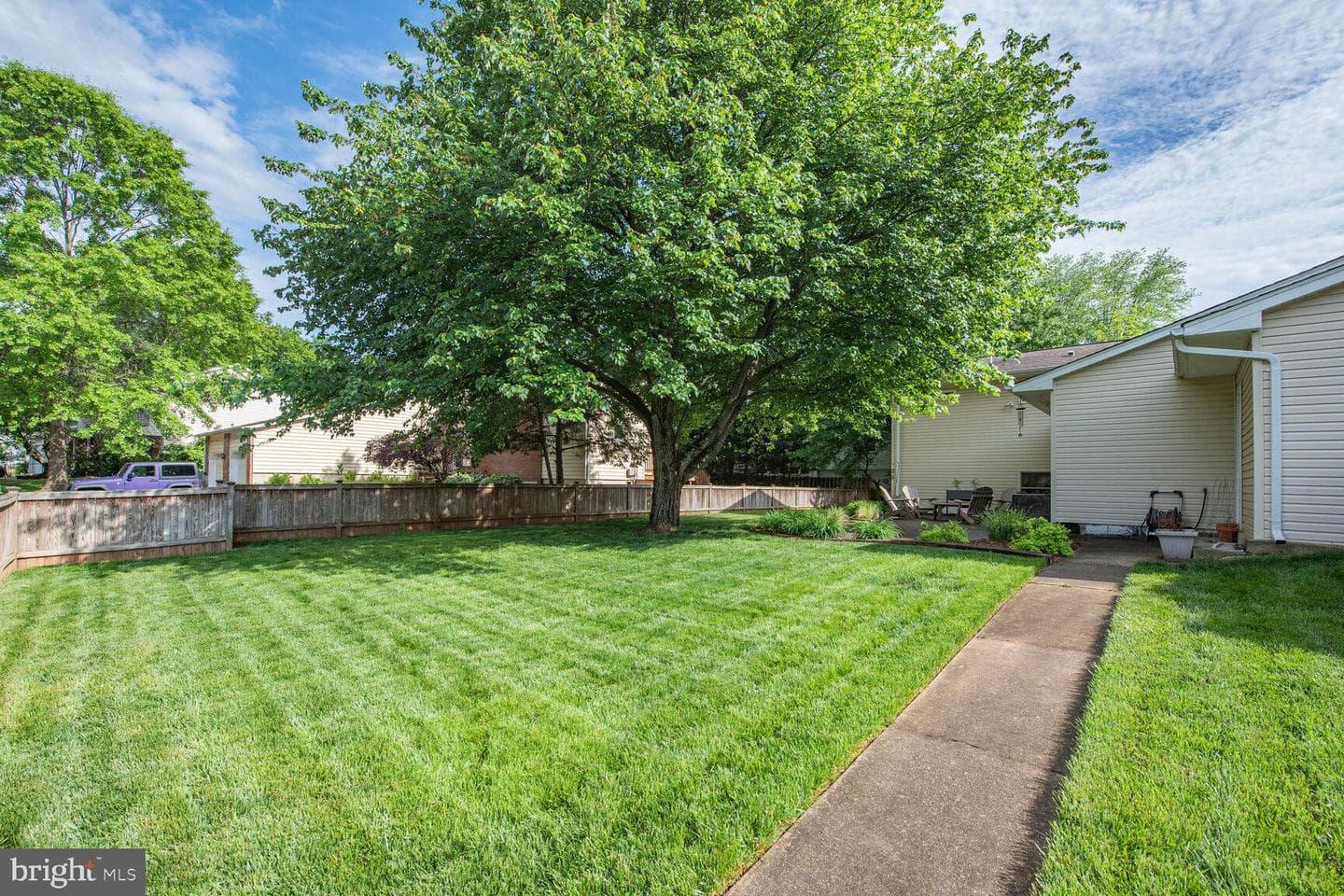 14815 Cranoke Street photo 39