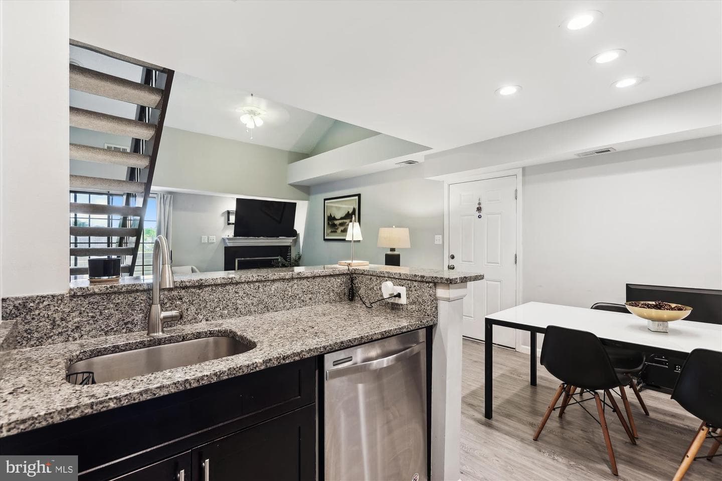 6902 Mary Caroline Circle #6902k photo 11