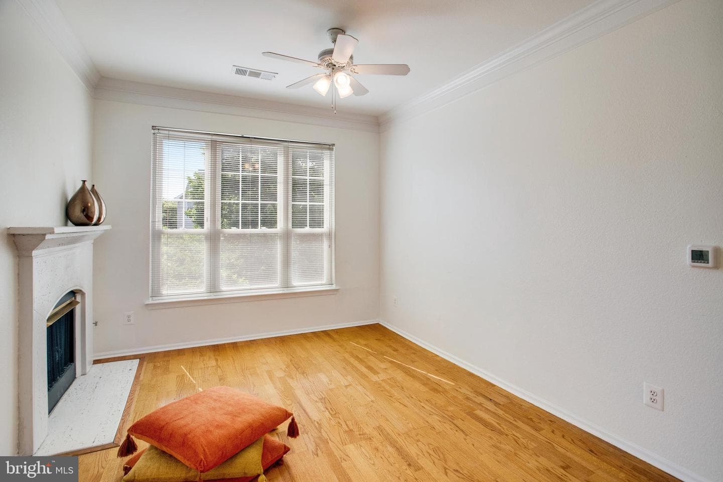 1530 Spring Gate Drive #9308 photo 8