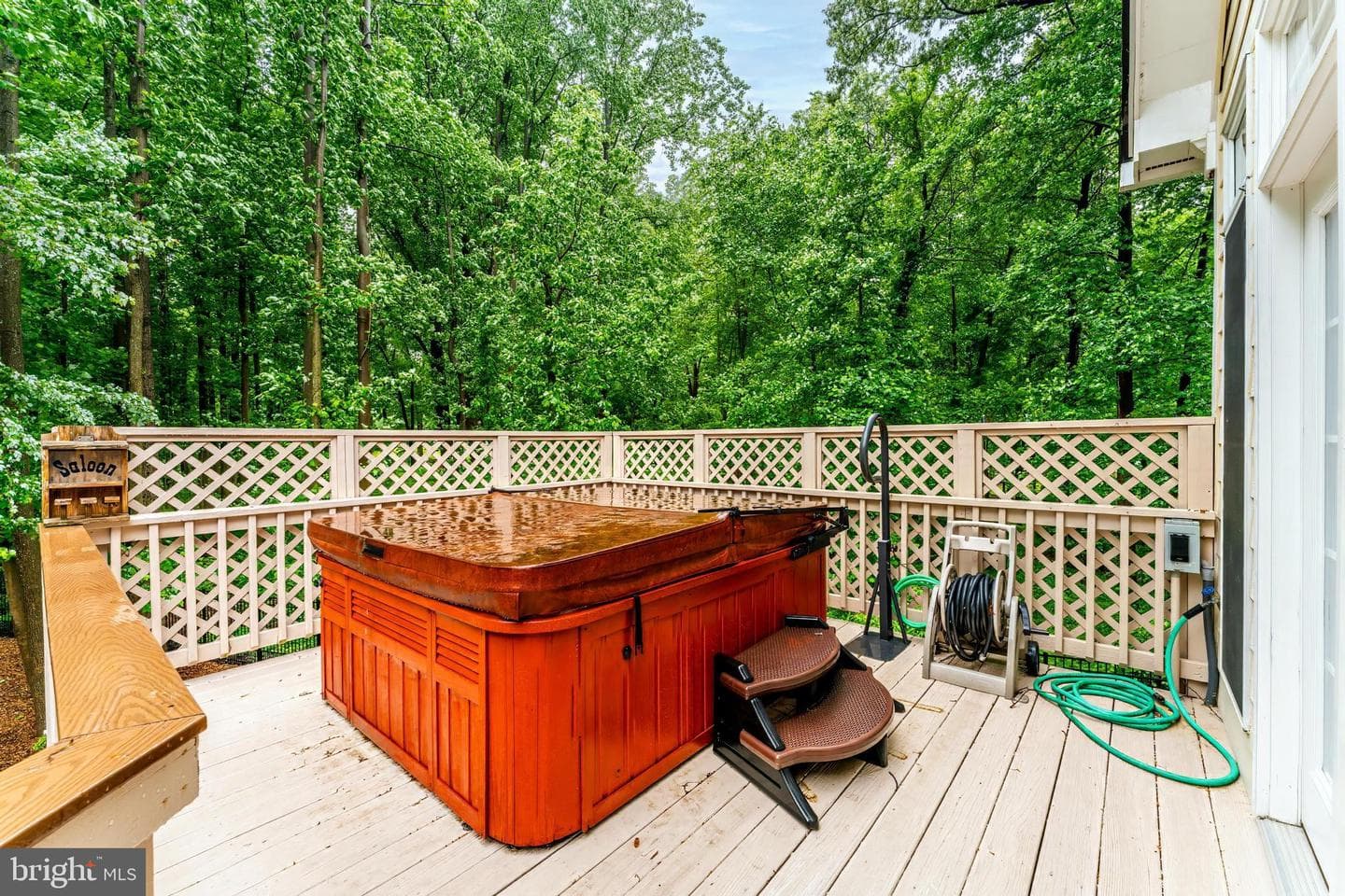 11709 Pine Tree Drive photo 29
