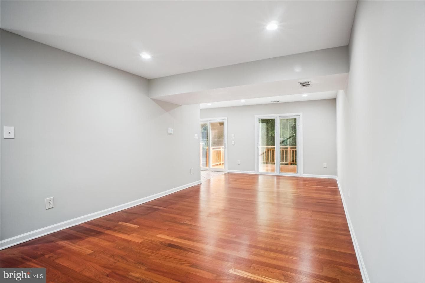 5527 Heston Court photo 15