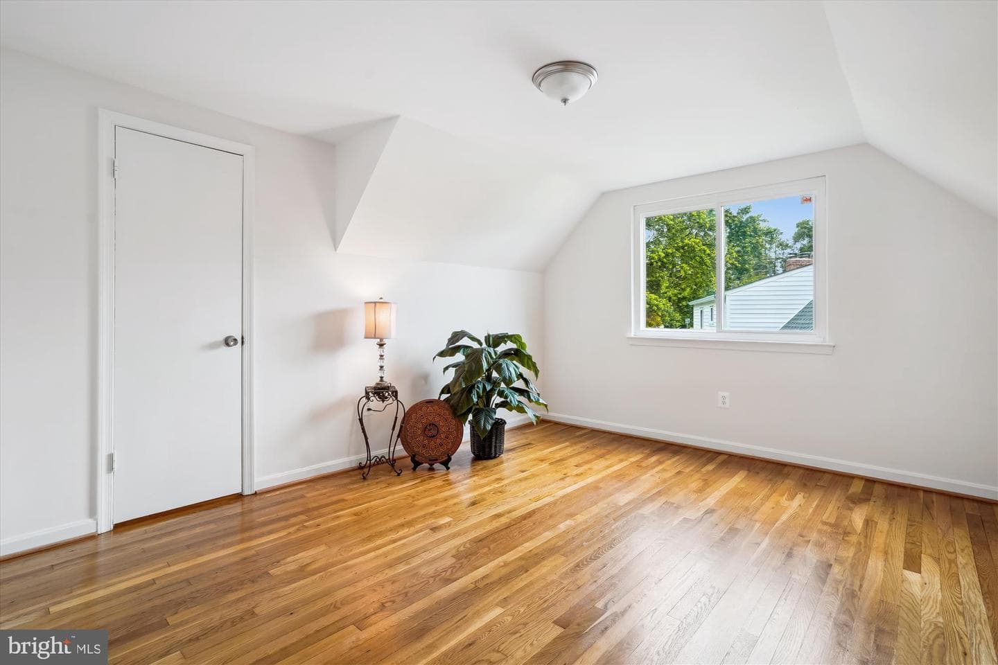5420 Eastbourne Drive photo 24