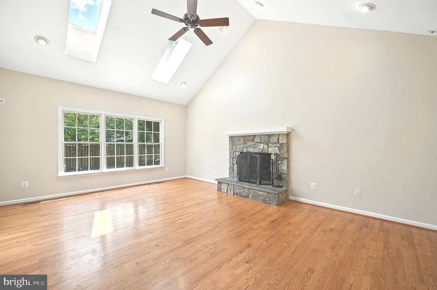 10861 Hunter Gate Way photo 19