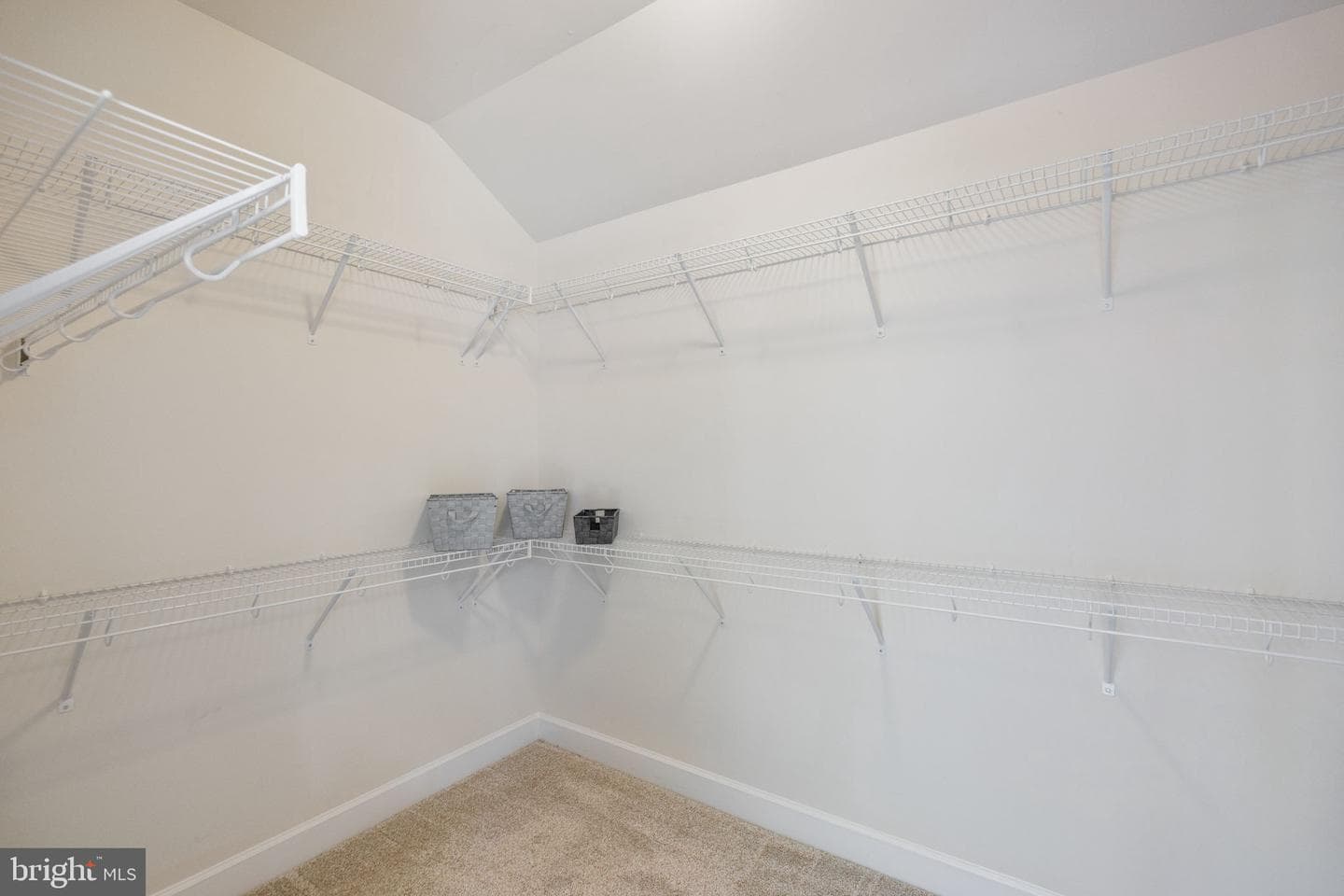 415 Yeonas Drive SW photo 31