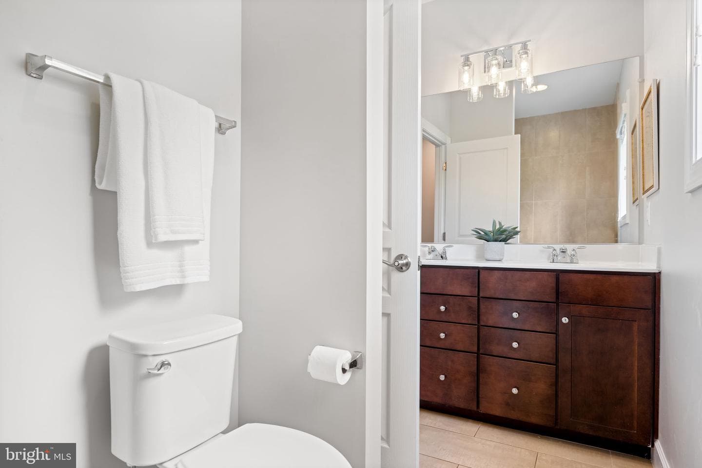 415 Yeonas Drive SW photo 41