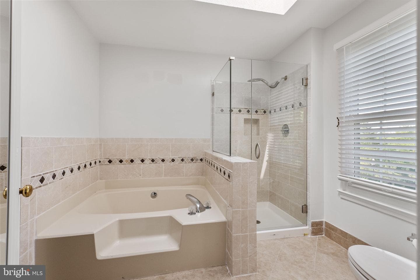 3945 Tallow Tree Place photo 19