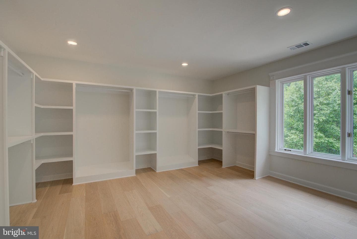 10124 Wendover Drive photo 34