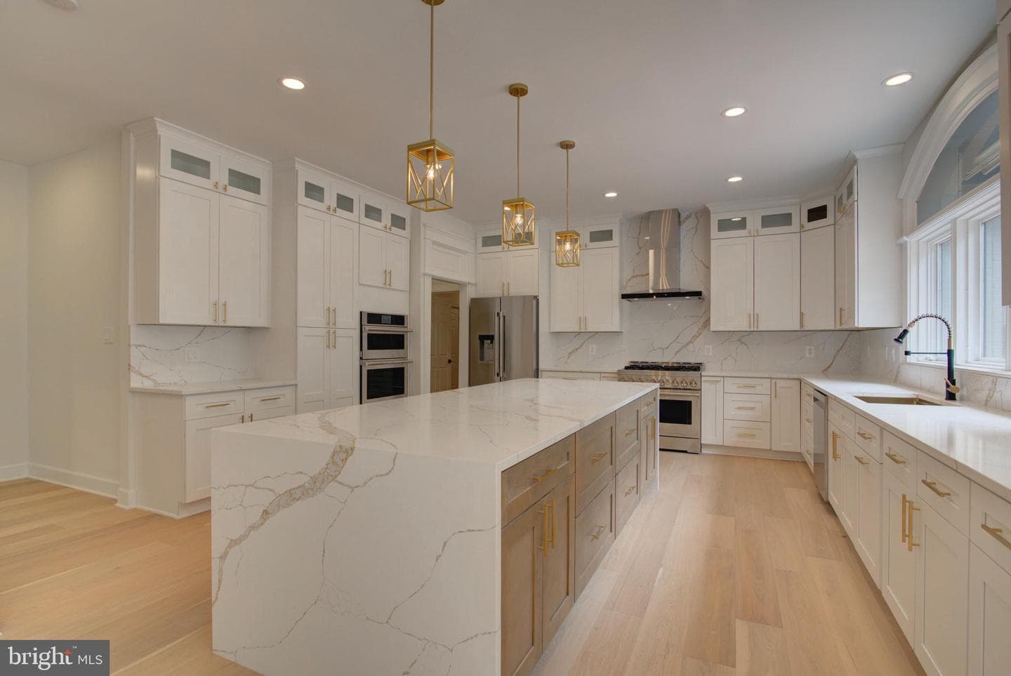 10124 Wendover Drive photo 8