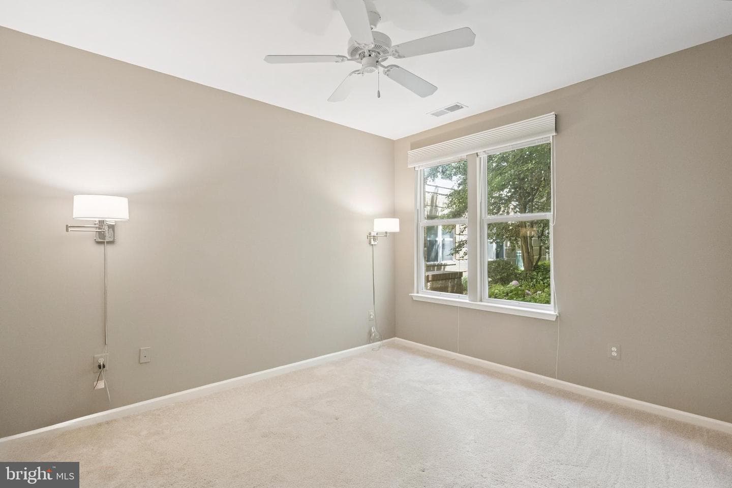 12000 Market Street #179 photo 11