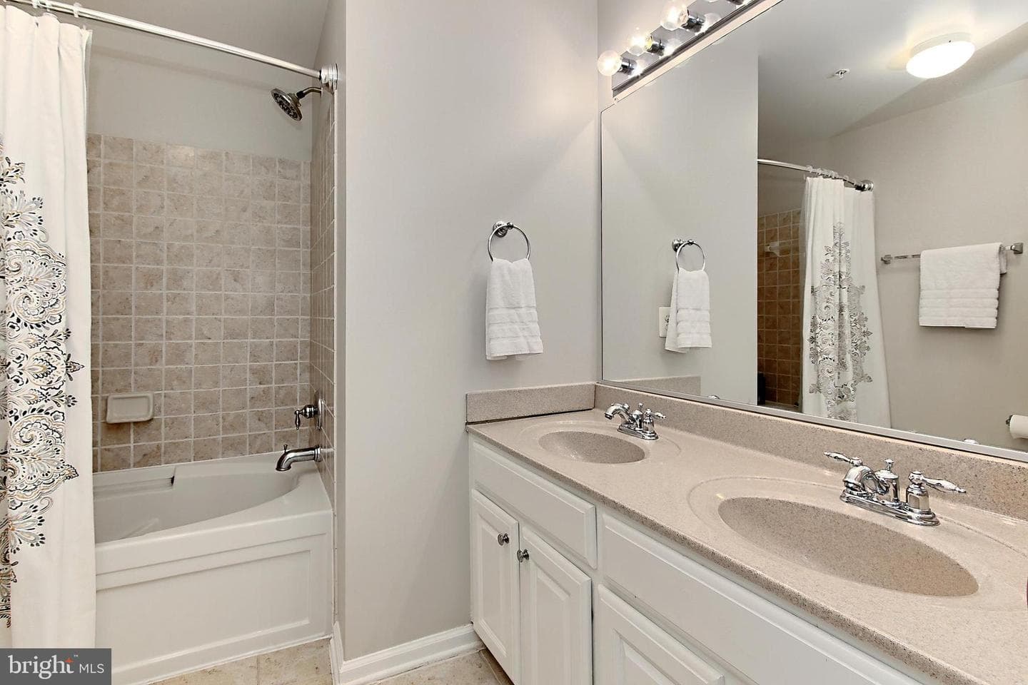 4463a Beacon Grove Cir #702a photo 23