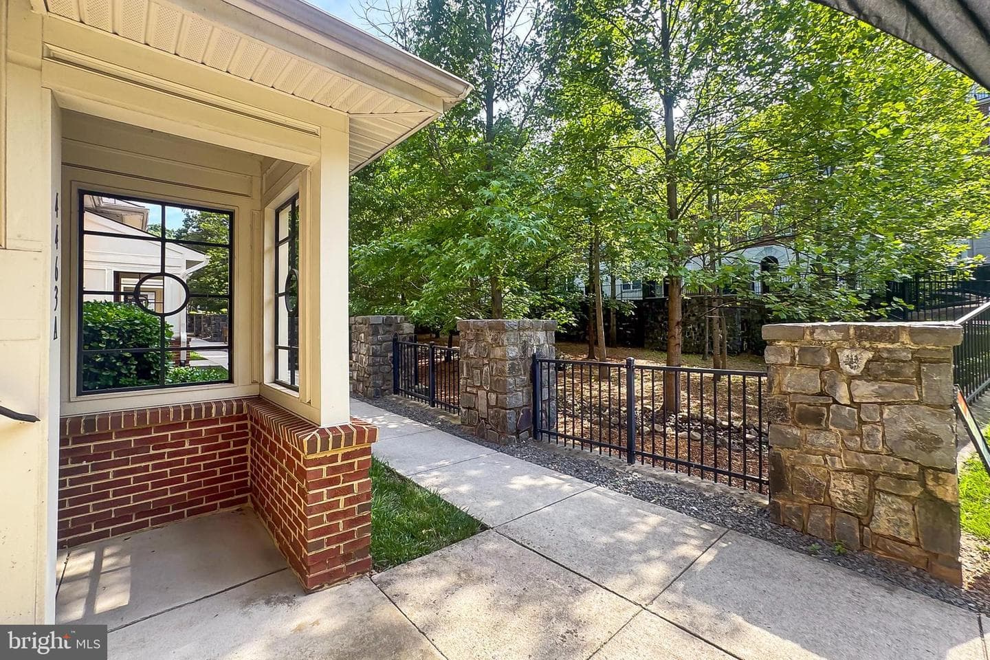 4463a Beacon Grove Cir #702a photo 3