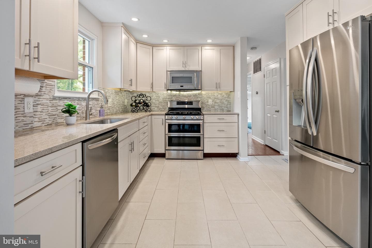3911 Gibbs Street photo 22