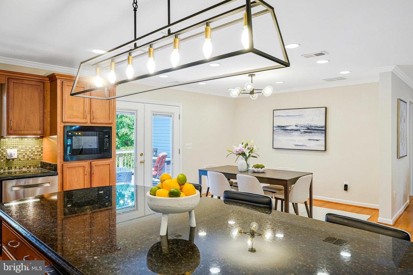 106 Yeonas Drive SE photo 16