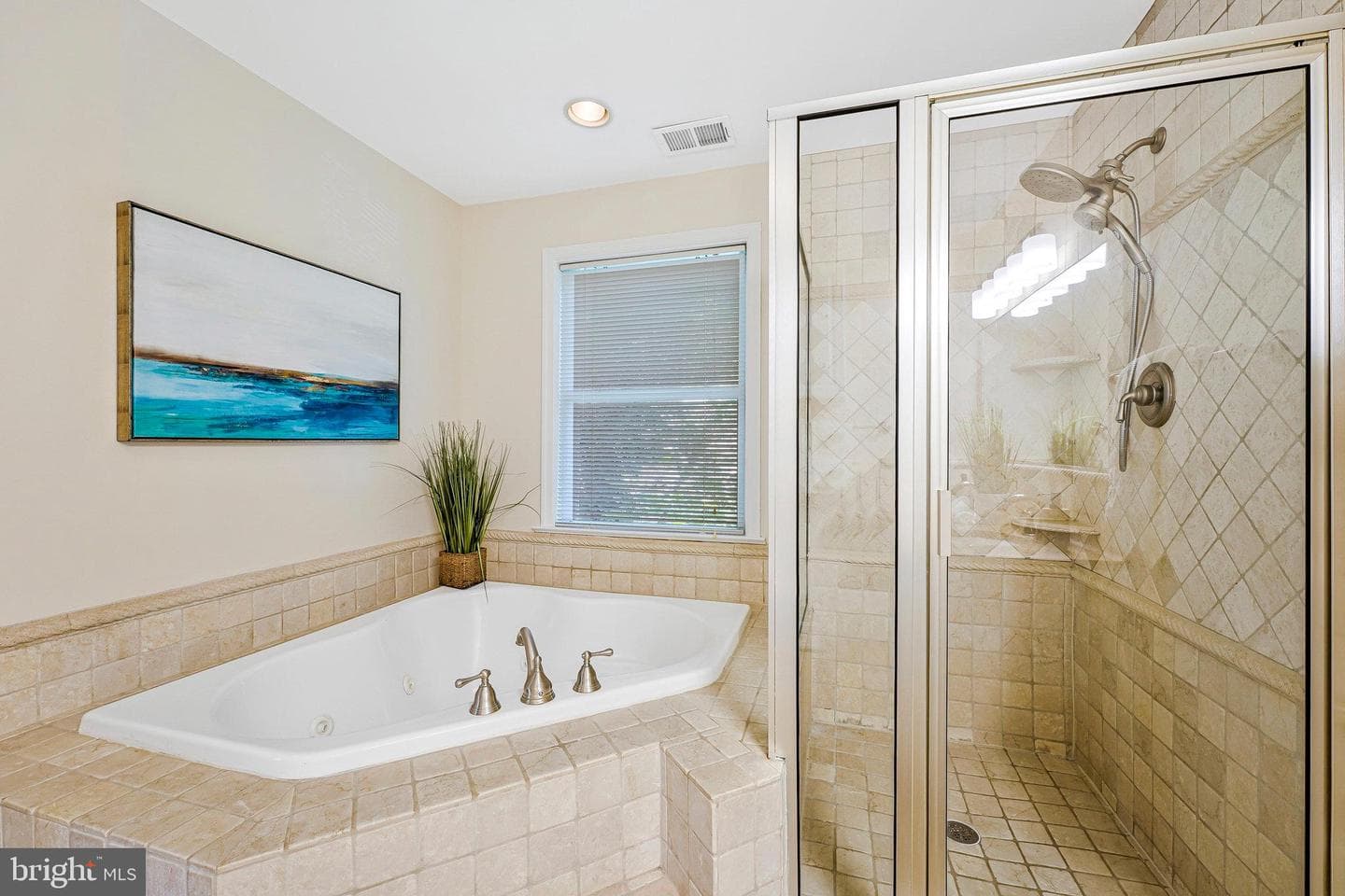 106 Yeonas Drive SE photo 22